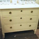 255 3225 CHEST OF DRAWERS